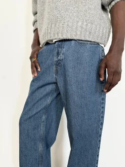 FRAME Baggy Jean in