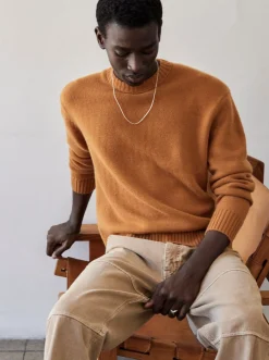 Women FRAME Cashmere Crewneck Sweater in