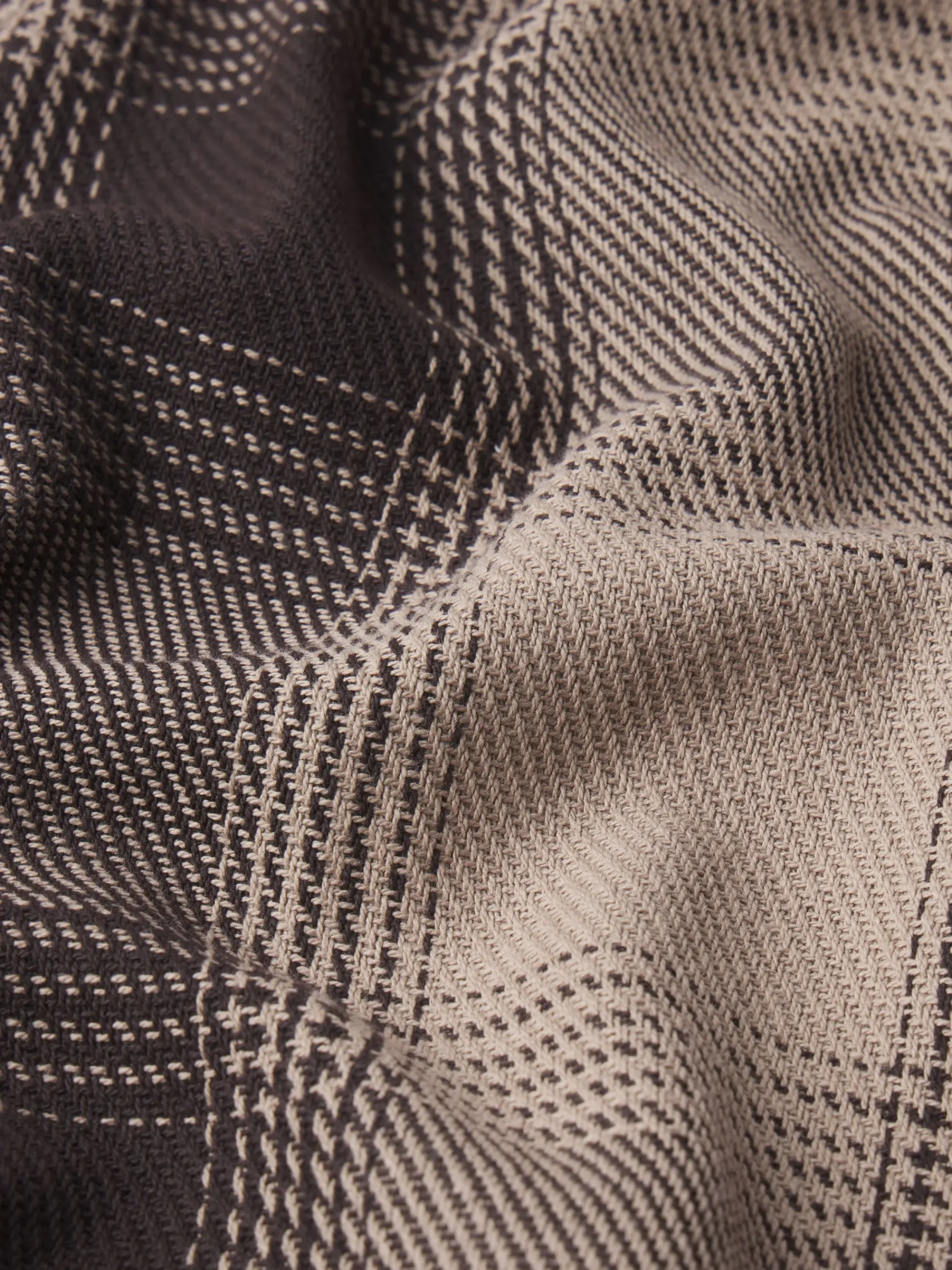 FRAME Chunky Plaid Shirt in Brown Plaid