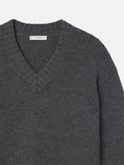 Women FRAME Chunky V-Neck Sweater in Charcoal Heather
