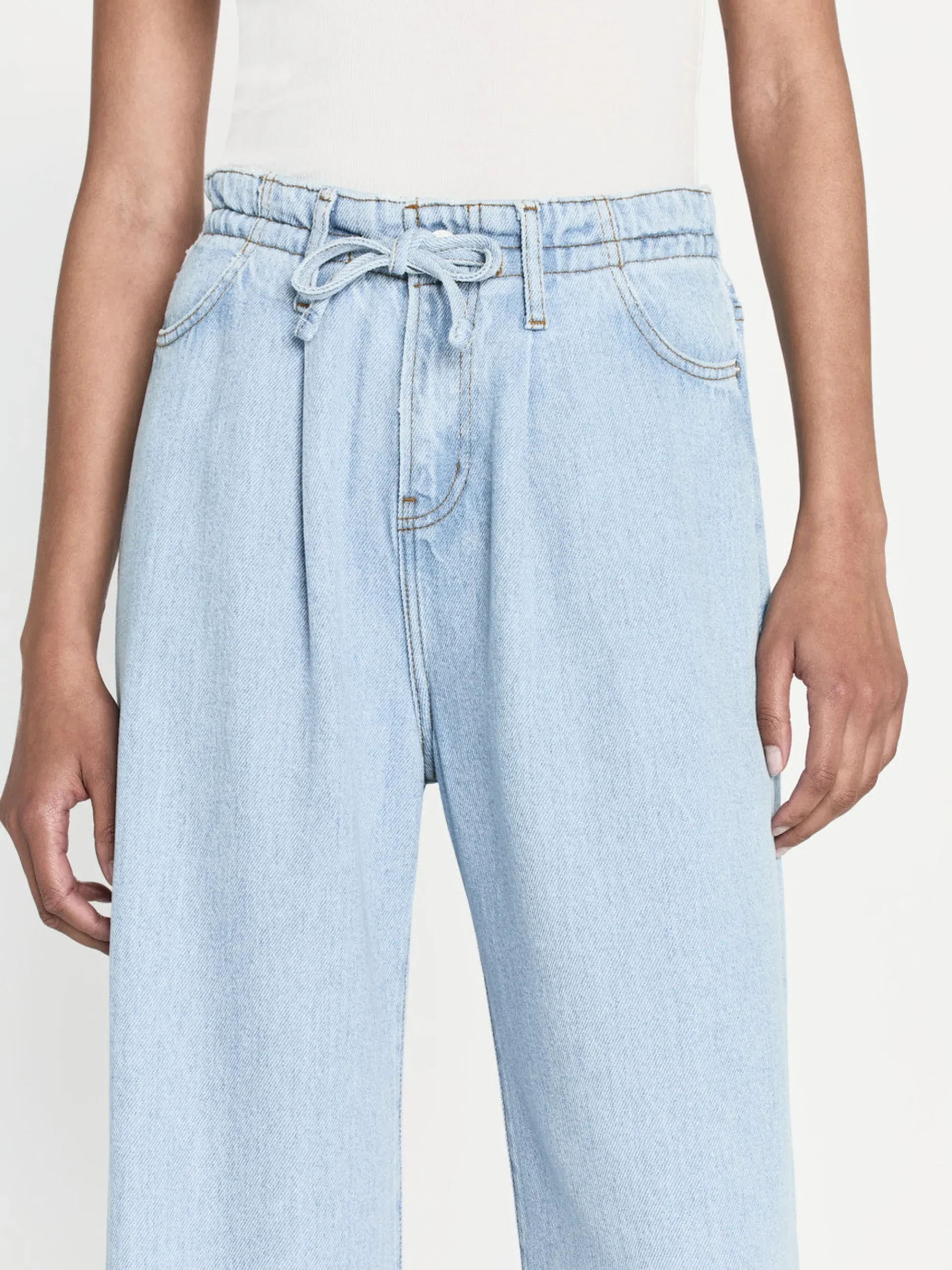 Women FRAME Drawstring Wide Leg in