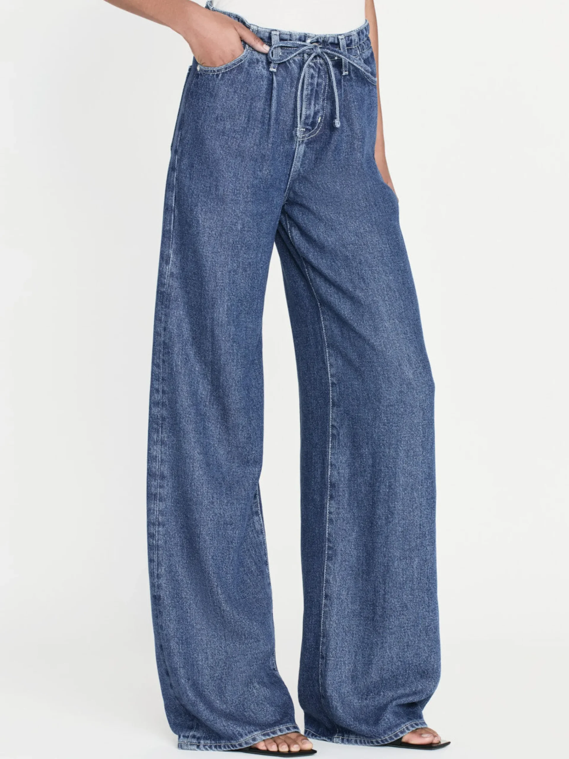 Women FRAME Drawstring Wide Leg in