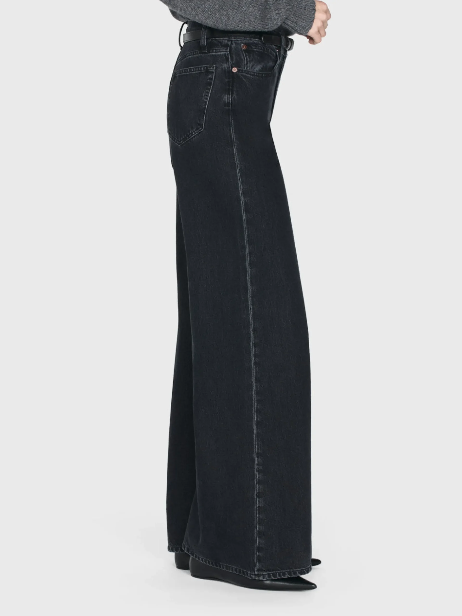 Women FRAME Easy Wide Flare in