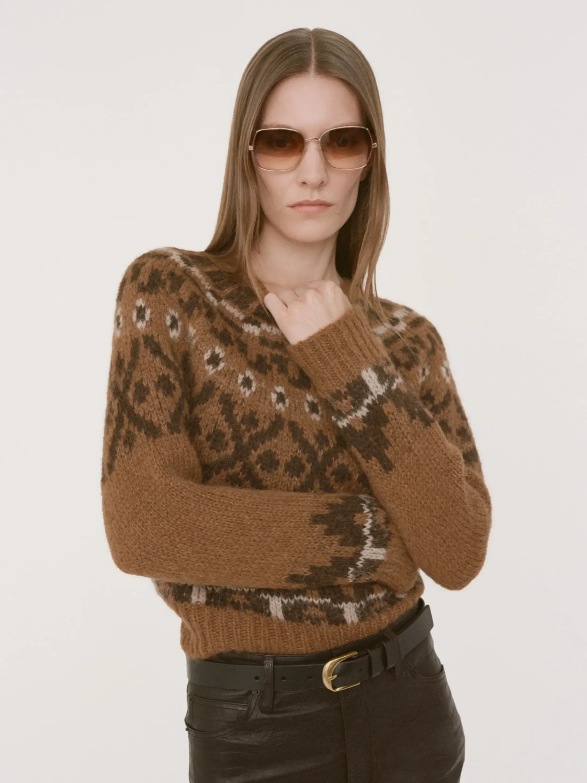 Women FRAME Fair Isle Sweater in Camel Multi