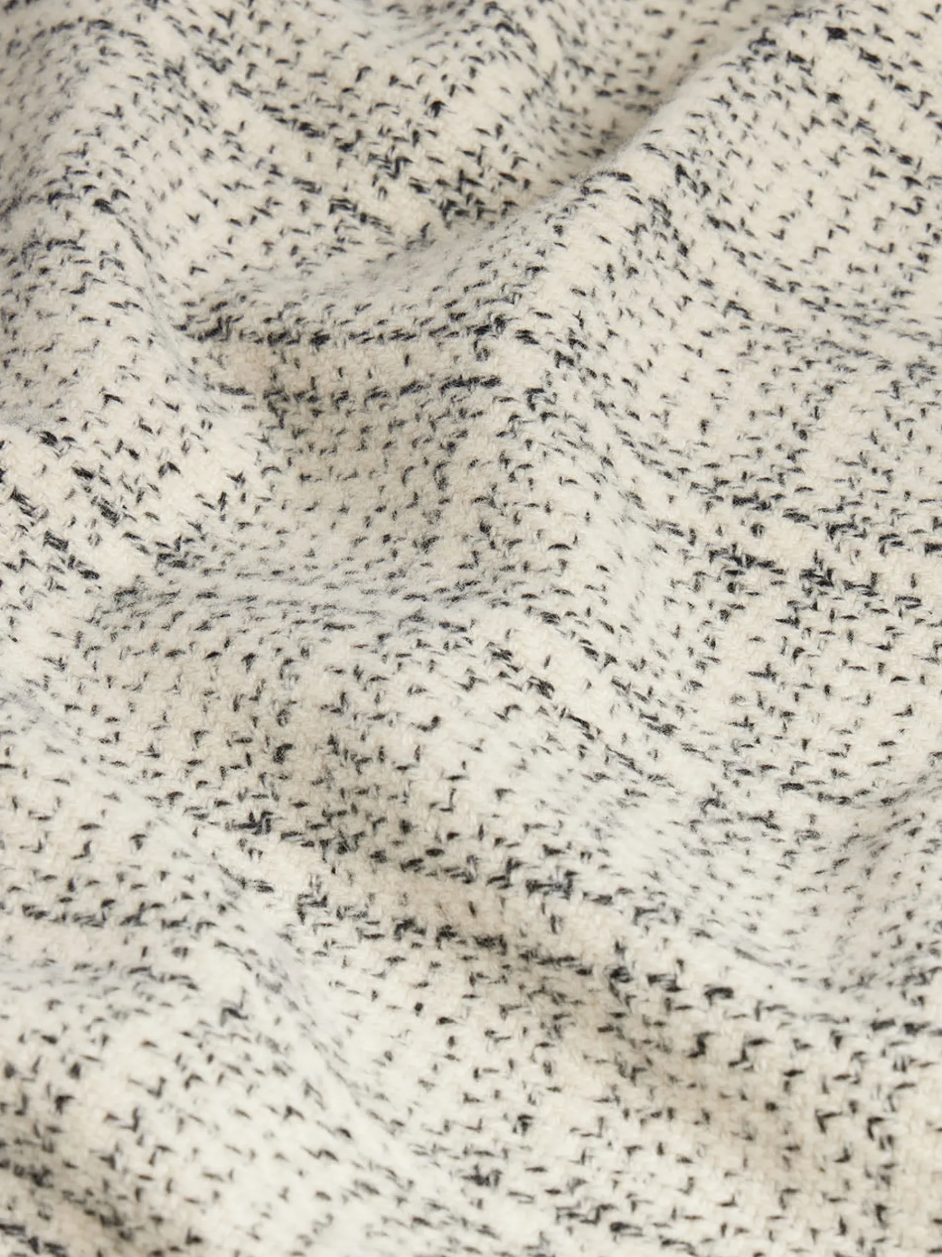 FRAME Flannel Overshirt Jacket in Off White Plaid