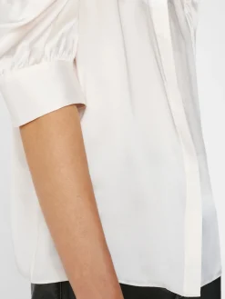 Women FRAME Gillian Top in Glossy Off White