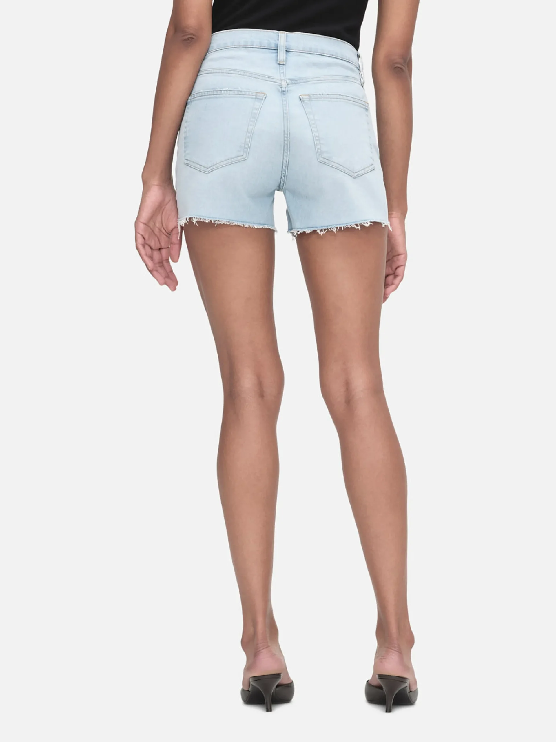 Women FRAME Le Brigette Short in