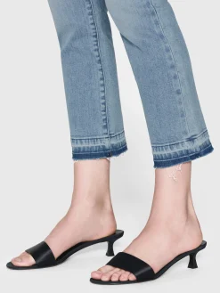 Women FRAME Le High Straight in Cosette Released Hem