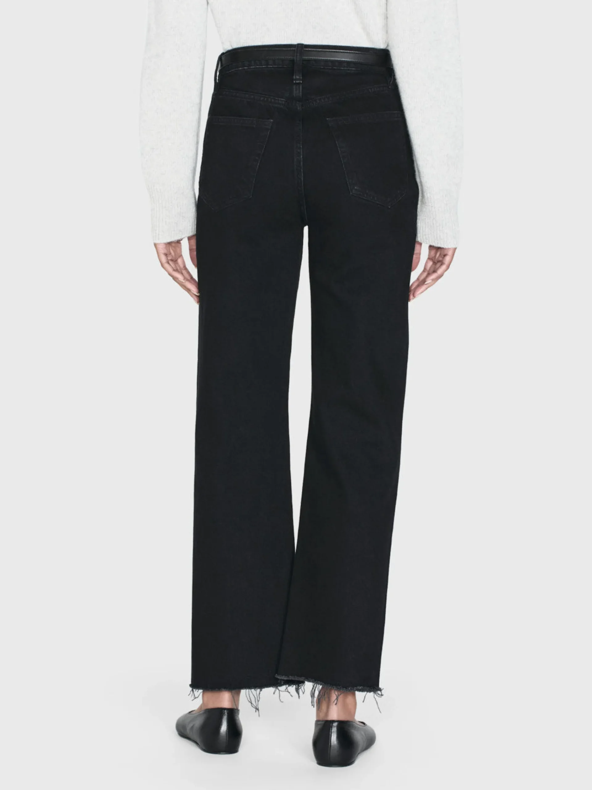 Women FRAME Le Jane Crop Raw Fray in