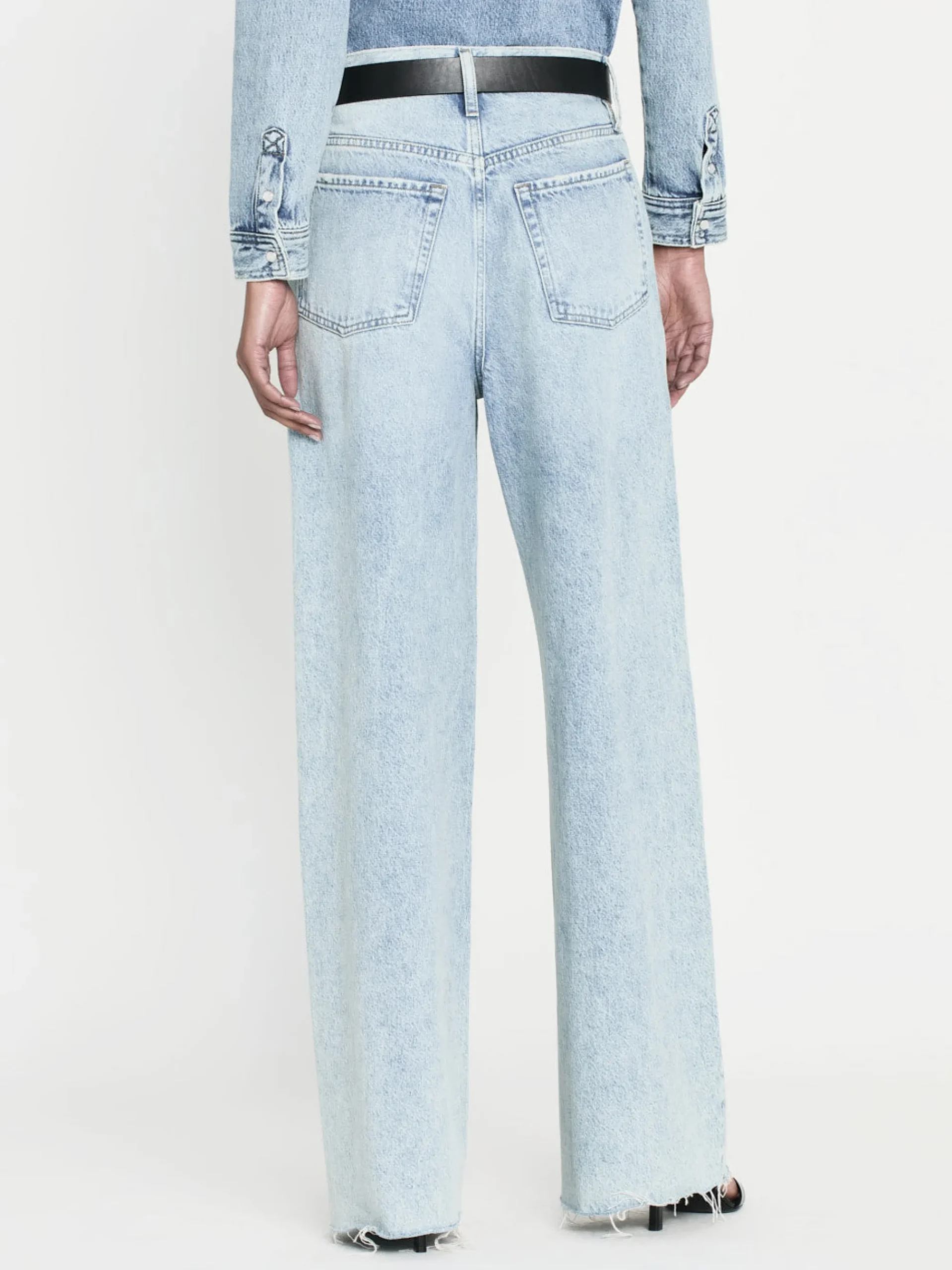 Women FRAME Le Low Baggy Wide Leg in Fizz Indigo