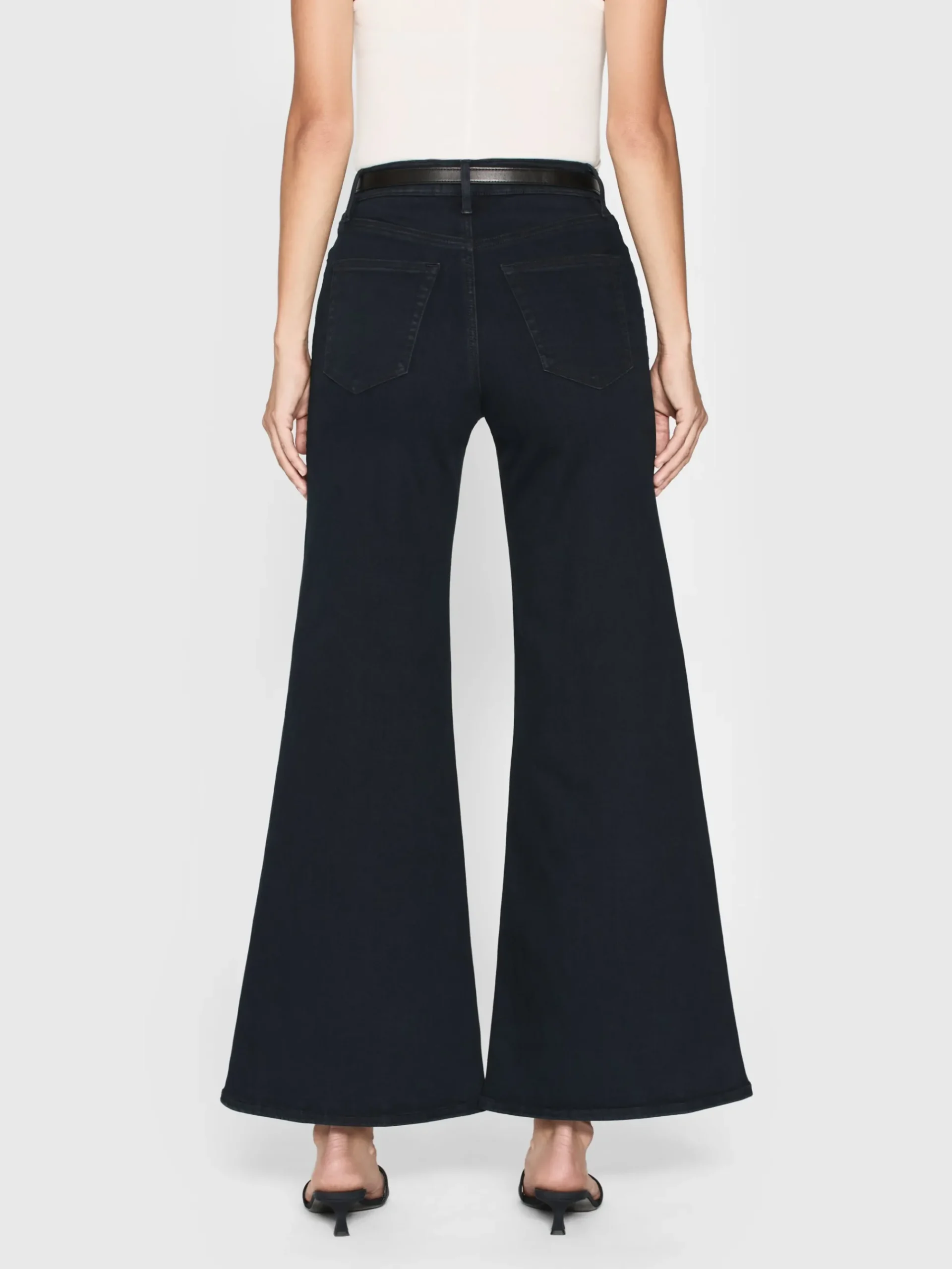 Women FRAME Le Palazzo Crop in Slow Days