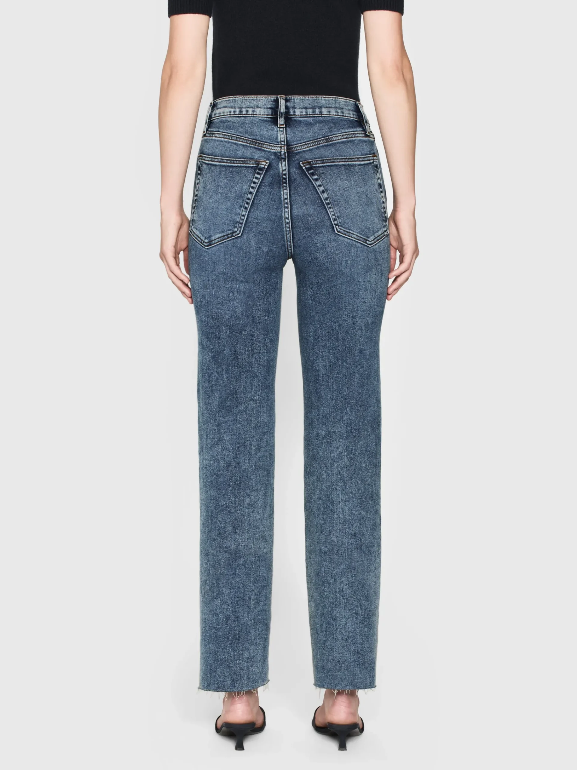 Women FRAME Le Sleek Straight in Rowley Raw Fray