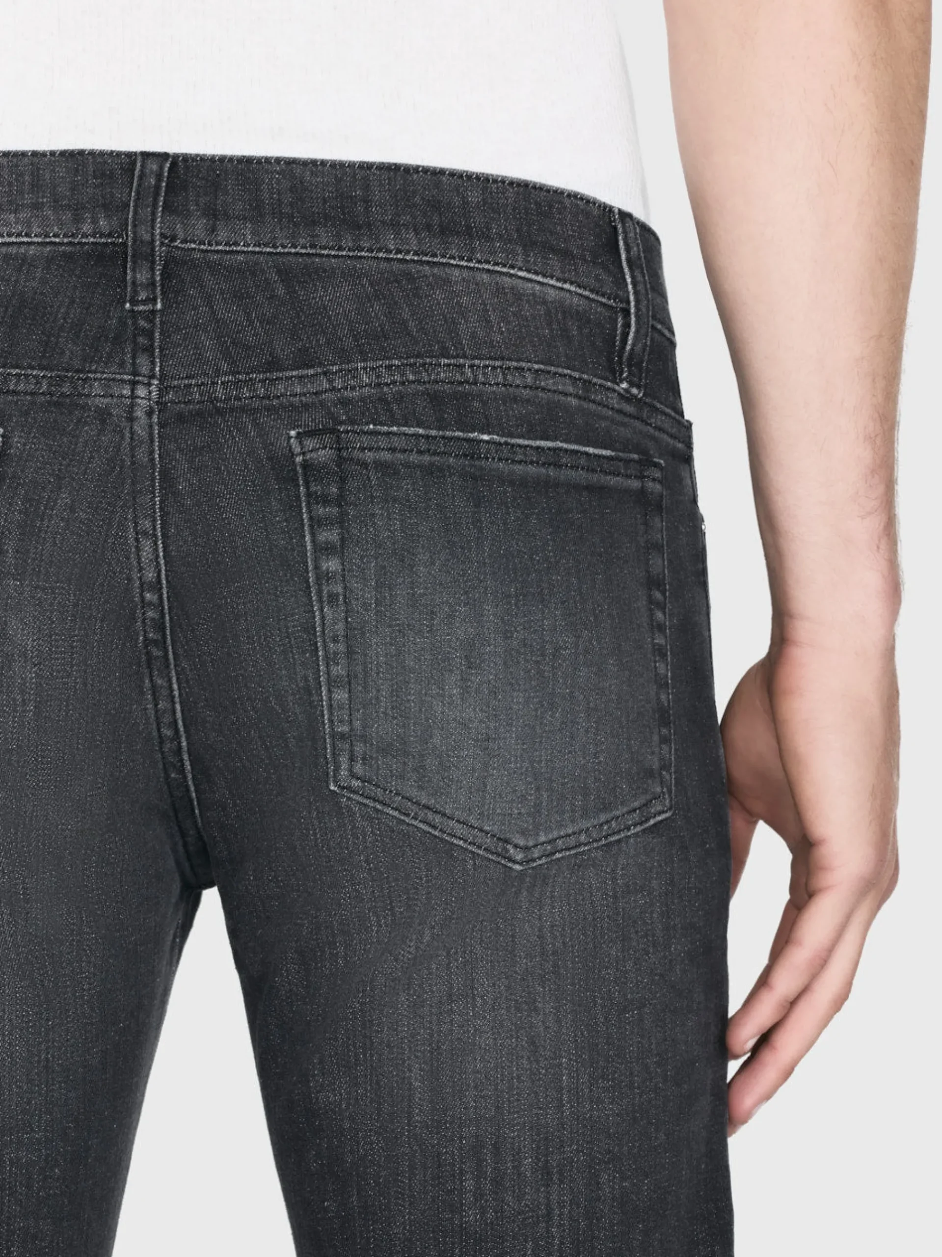 FRAME L'Homme Slim in Daxton Dark