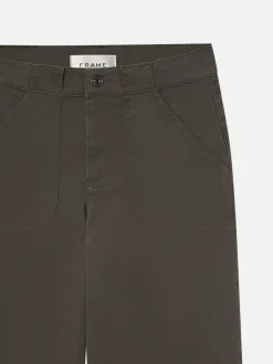 Women FRAME Modern Pocket Pant in Rich Military