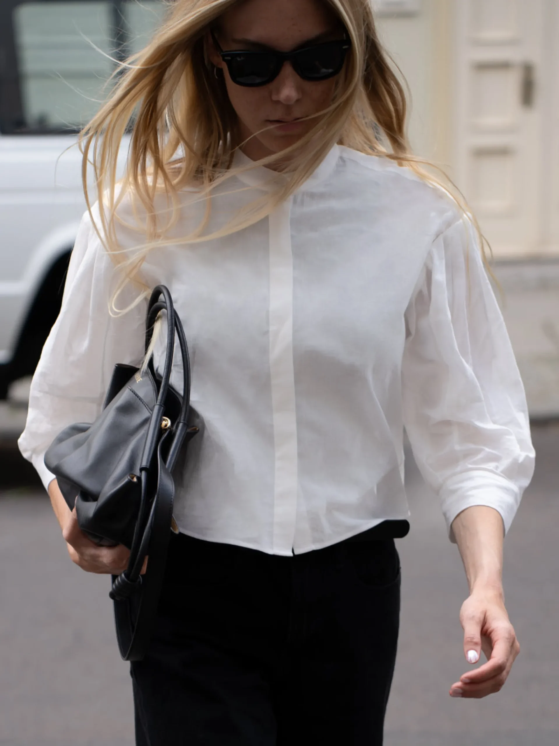 Women FRAME Modern Puff Sleeve Shirt in