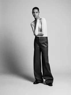 Women FRAME Relaxed Leather Trouser in Chocolate Brown