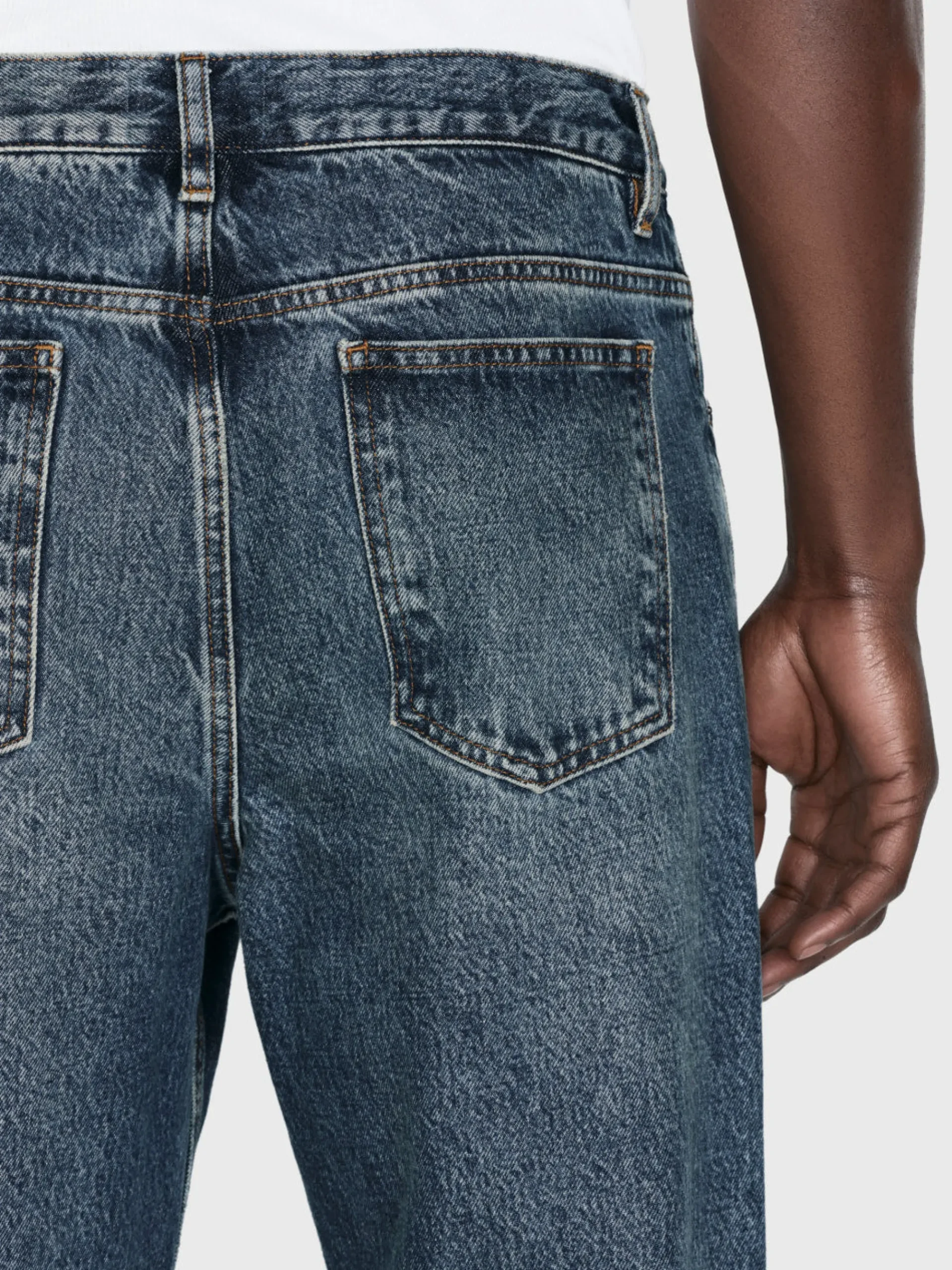 FRAME The Boxy Jean in