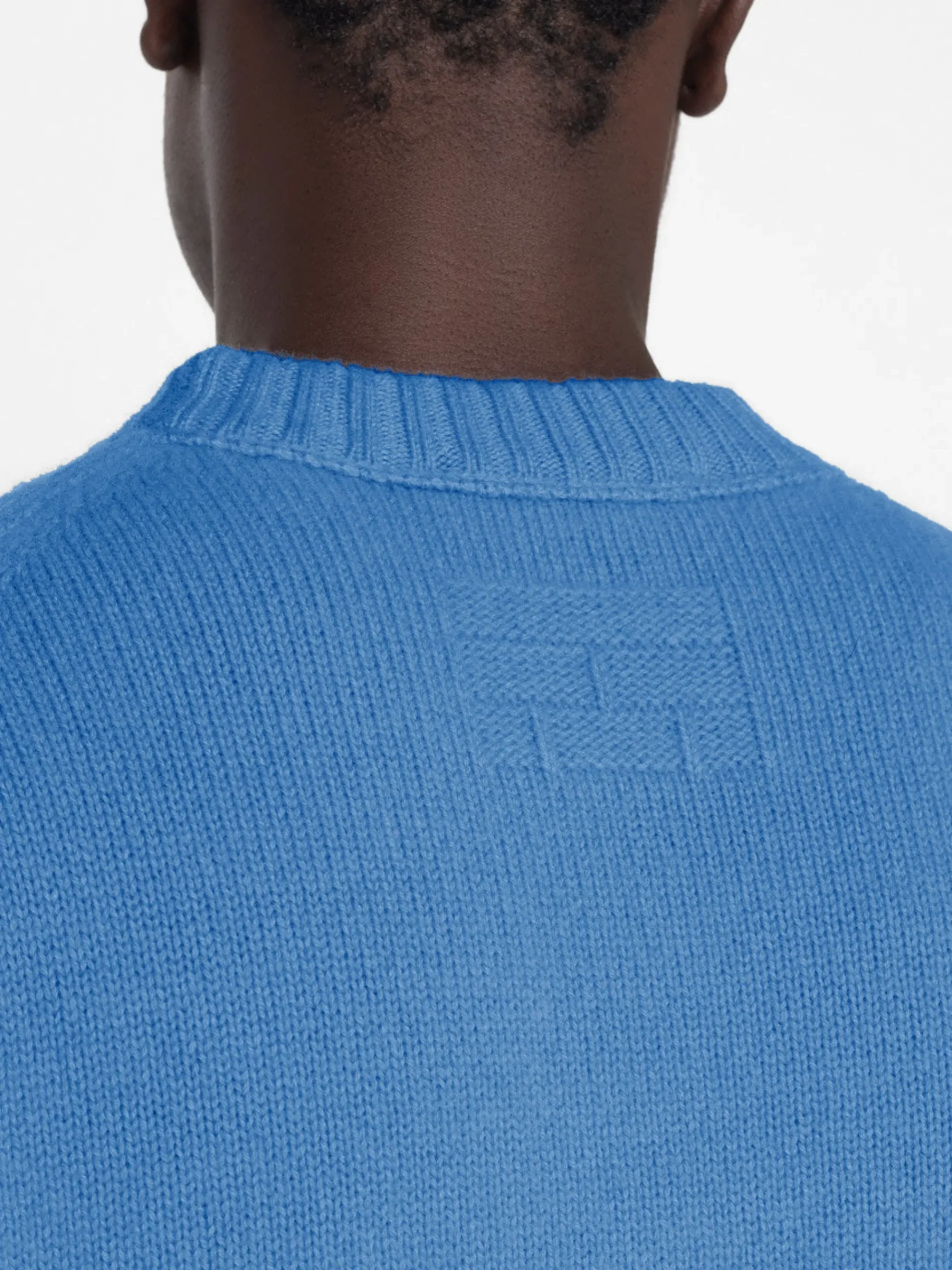 FRAME The Cashmere Crewneck Sweater in Bright Blue