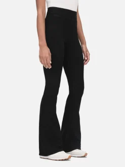 Women FRAME The Jetset Flare in Sheen Noir