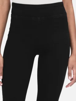 Women FRAME The Jetset Flare in Sheen Noir