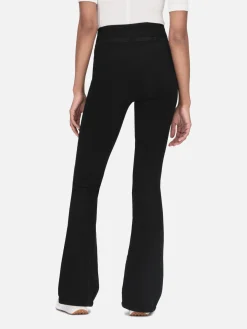 Women FRAME The Jetset Flare in Sheen Noir