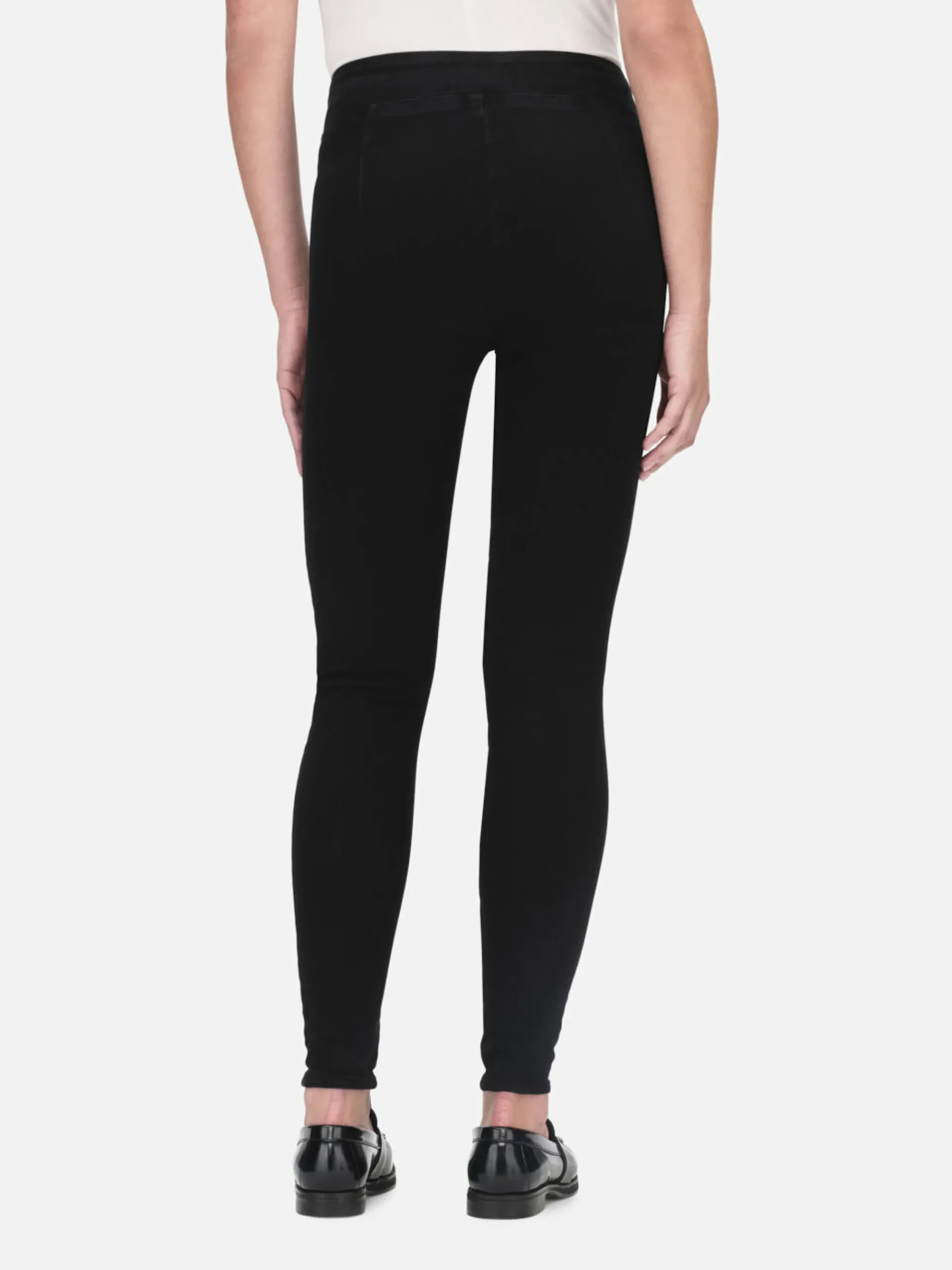 Women FRAME The Jetset Skinny Crop in Sheen Noir