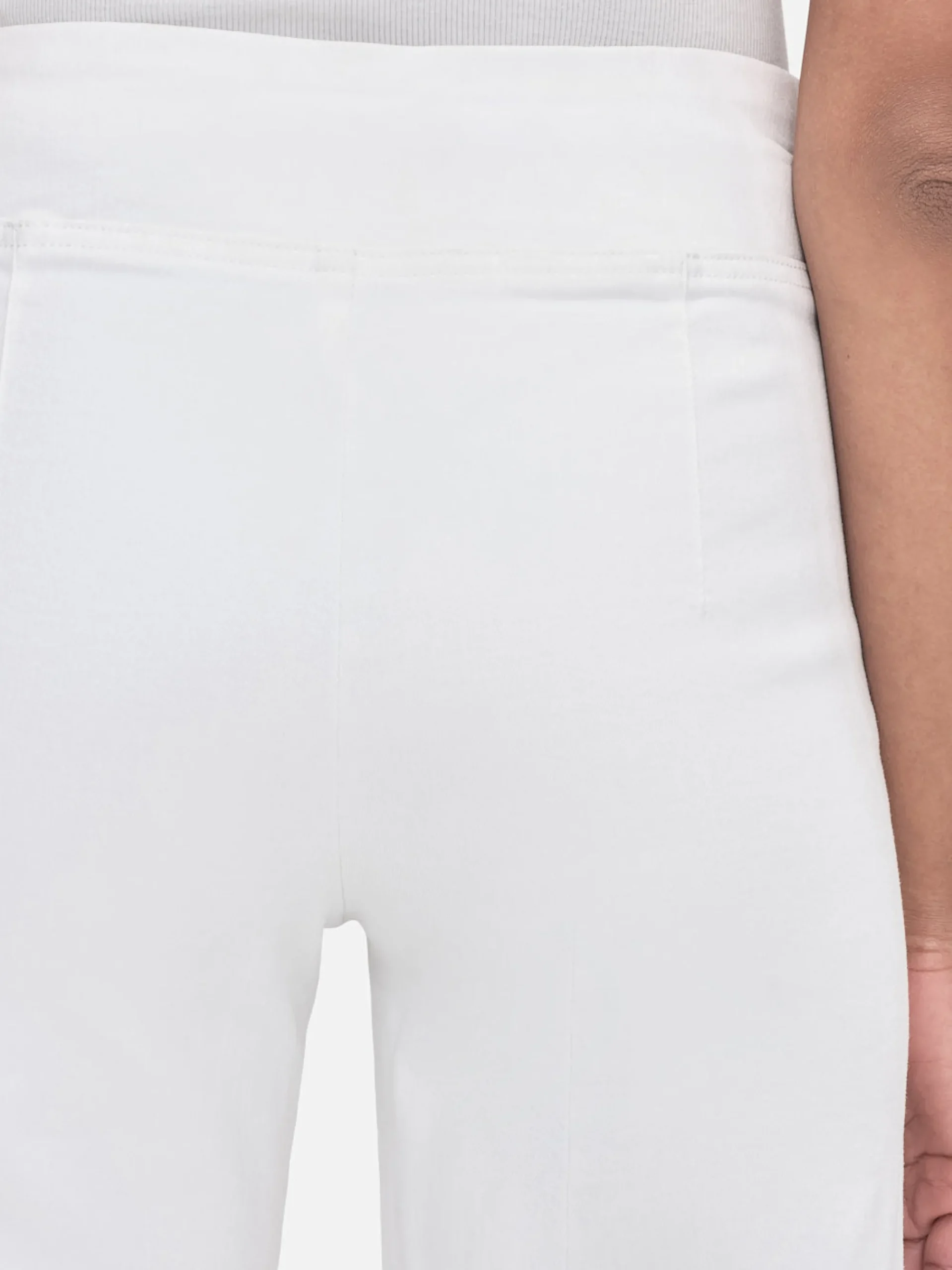 Women FRAME The Jetset Wide Crop in