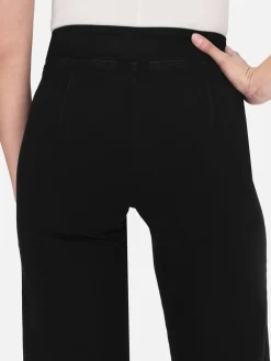 Women FRAME The Jetset Wide Leg in Sheen Noir