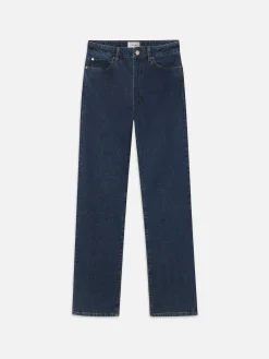 Women FRAME The Ruler in