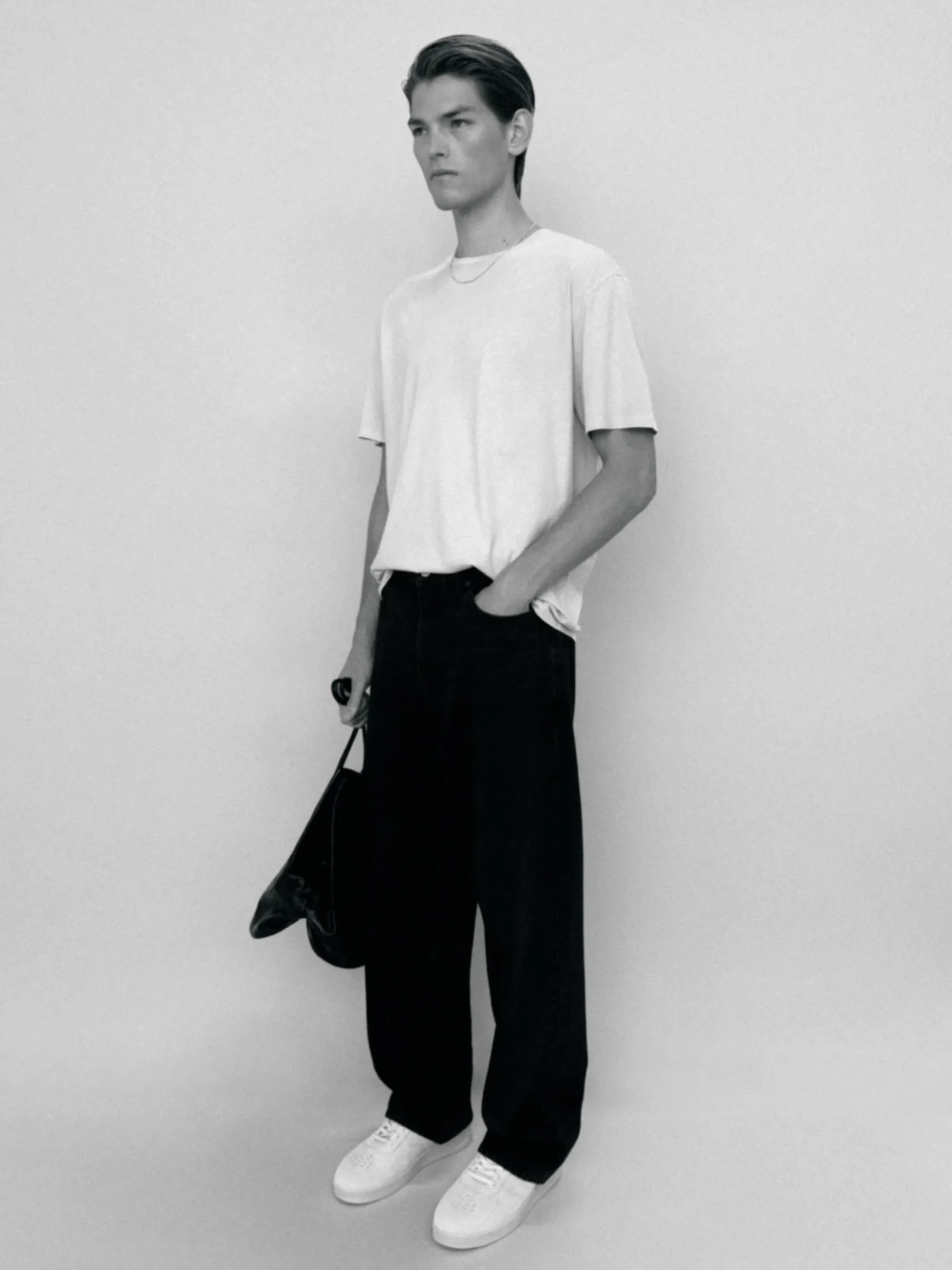 FRAME The Straight Jean in