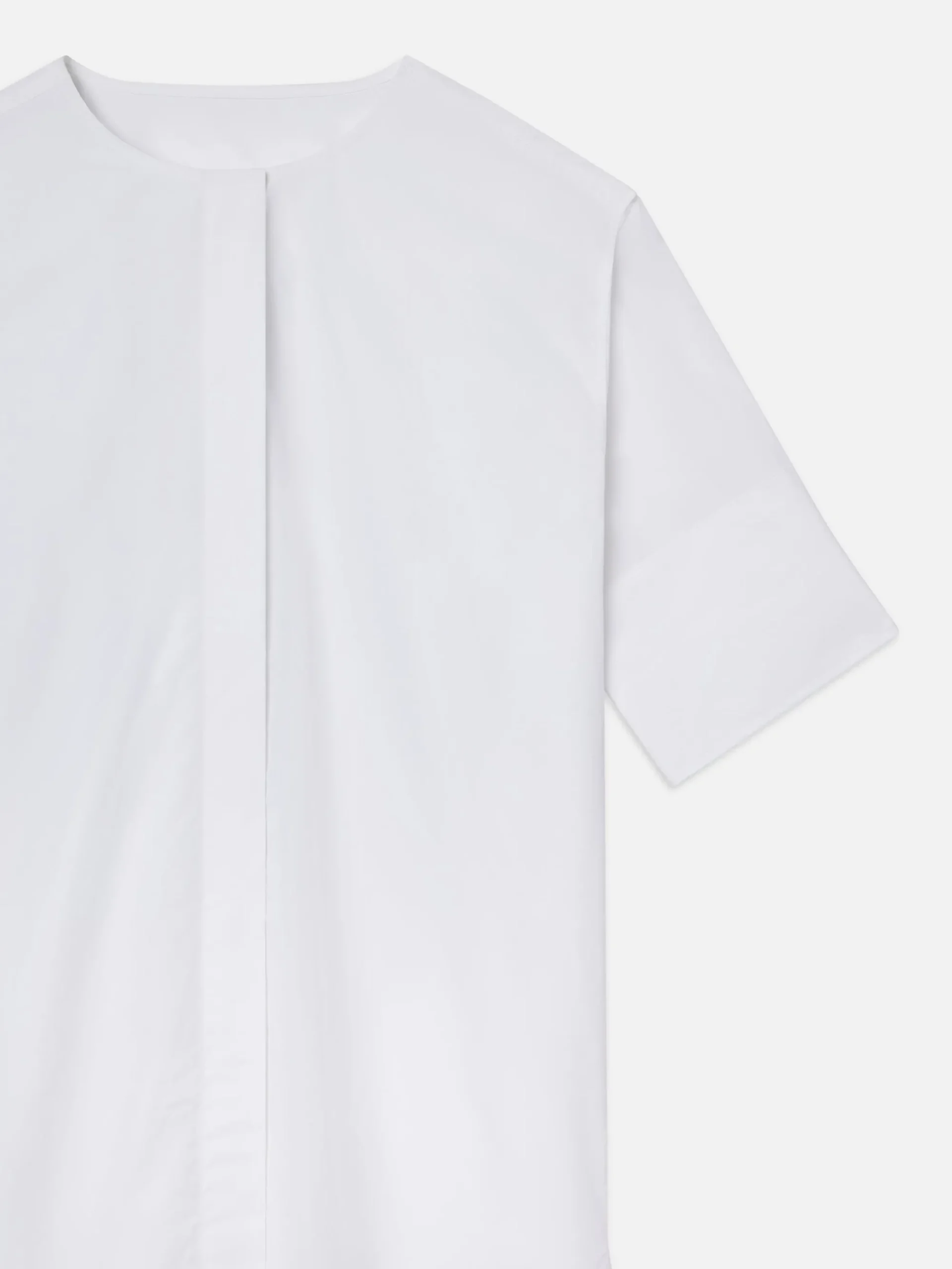 Women FRAME The Sunday Shirt in